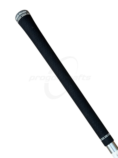 Fujikura AirSpeeder 40 Regular Flex Driver Shaft - Titleist Surefit Adapter